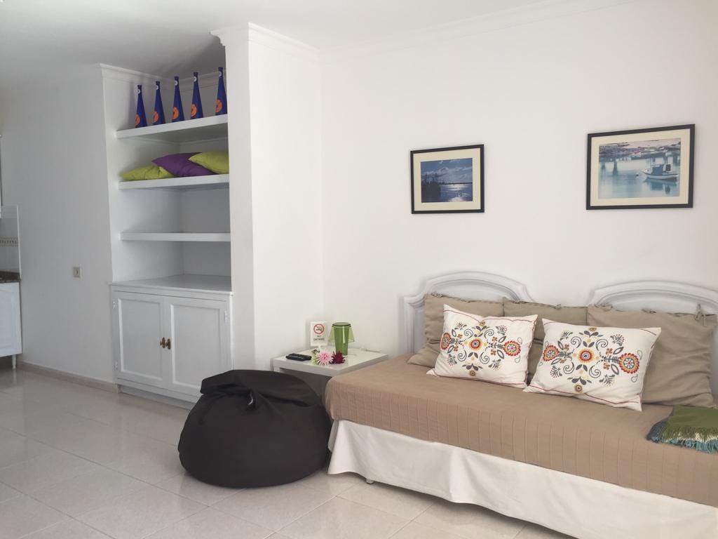 Apartamentos Flamboyant Adults Only 푸에르토 델 카르멘 객실 사진