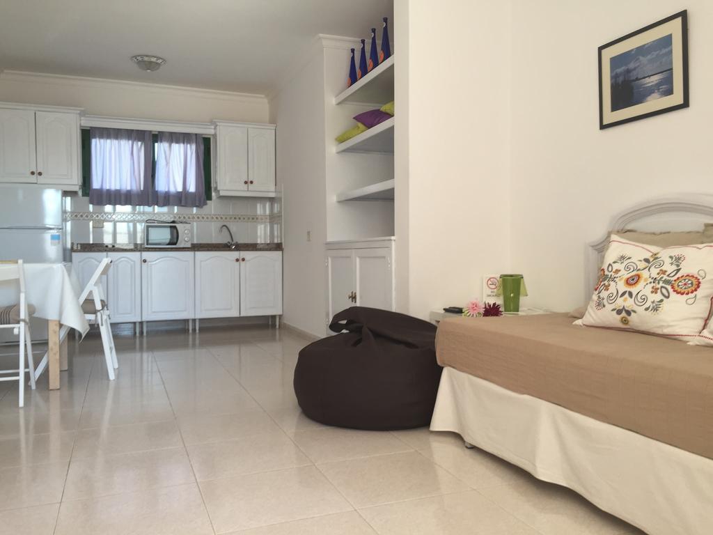 Apartamentos Flamboyant Adults Only 푸에르토 델 카르멘 객실 사진